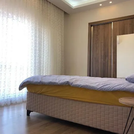 Merkez Manzarali Lux Daire Apartment